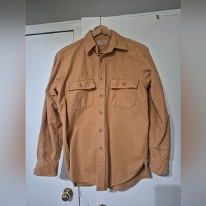 L.L. Bean Made in USA 🇺🇸 Peach Button Up Shirt